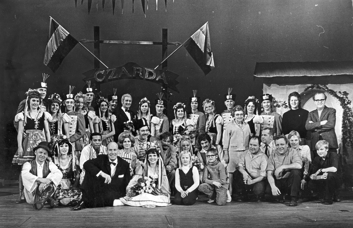 Underhållning. "Czardasfurstinna", Gefle Lyriska Teater 1965