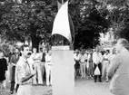 Stadvandring i Gävle. Staty - Seglet 1986 av konstnär Jordi Bota.