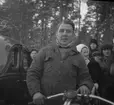 Motorcykeltävling på travbanan. 1946