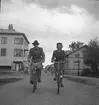 Källarmästare.

Herr och Fru Vinter 1946