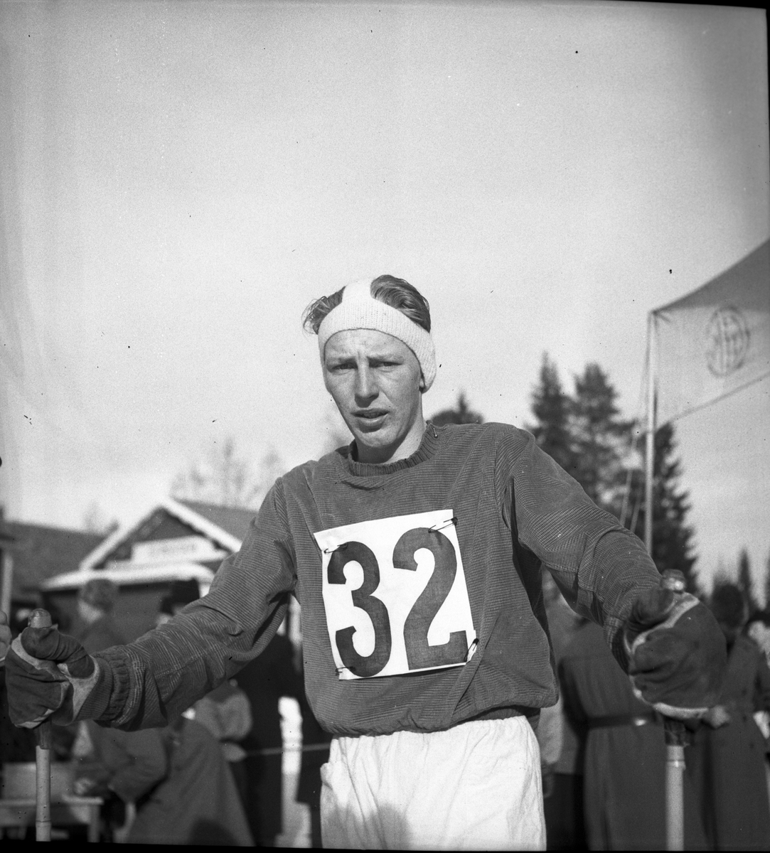 Skidåkare Rudolfsson.

Junior 18 - 20 år. 1943
