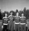 GIF:s  Stafettlag i 4 x 100 meter, 4 x 400 meter och
4 x 1500 meter.