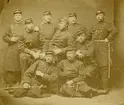 Grupporträtt av underlöjtnanter vid Norra skånska infanteriregementet I 24, 1875.