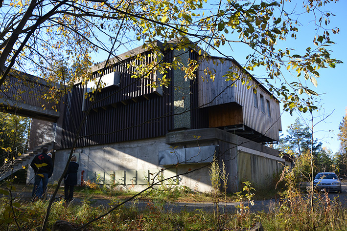 Holtberget bardunert gittermast i Kongsvinger, en  frekvensomformer på 162,5 m.