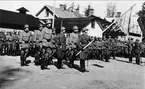 Luftvärnet, ceremoni på fästningstorget. Omkr 1940 - 45.