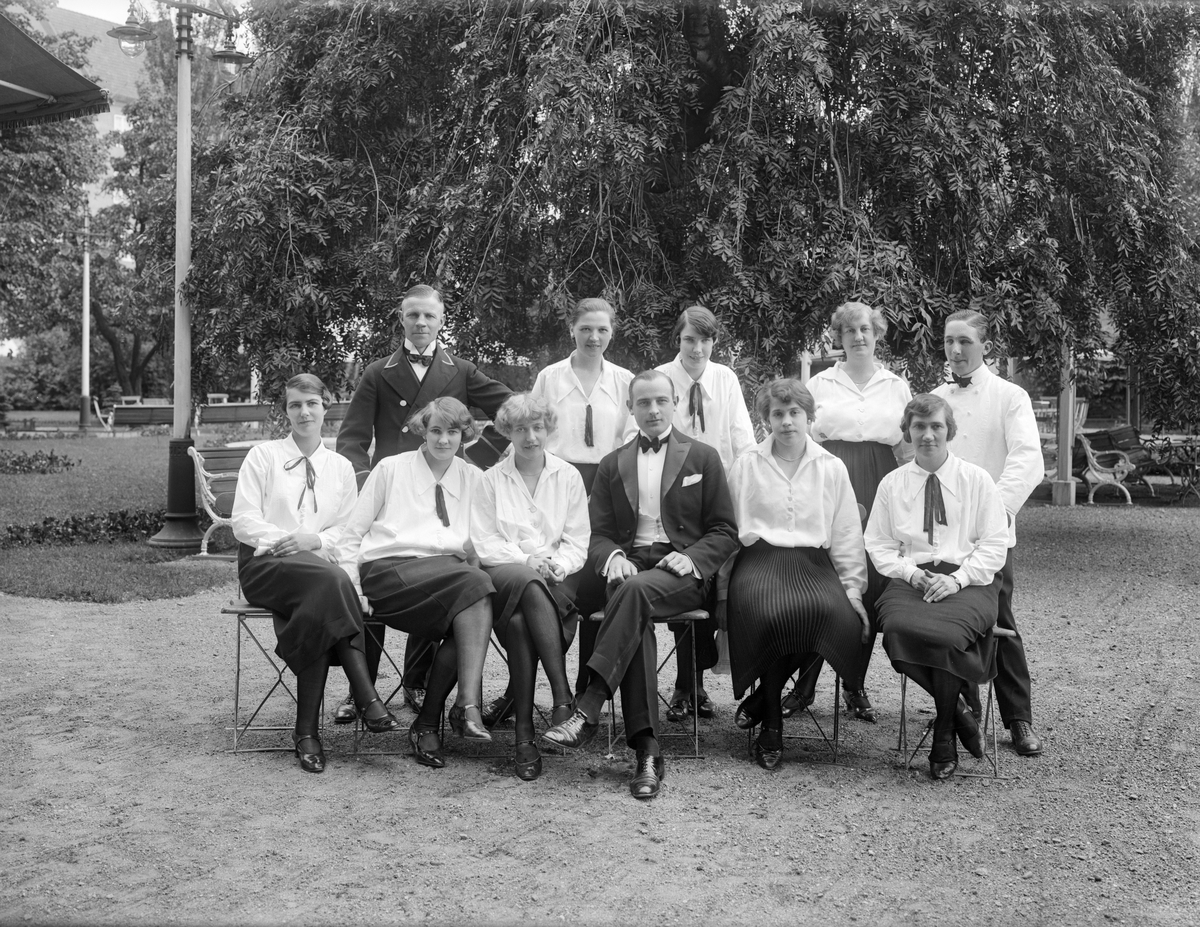 Serveringspersonalen vid Frimurarehotellet i Linköping.