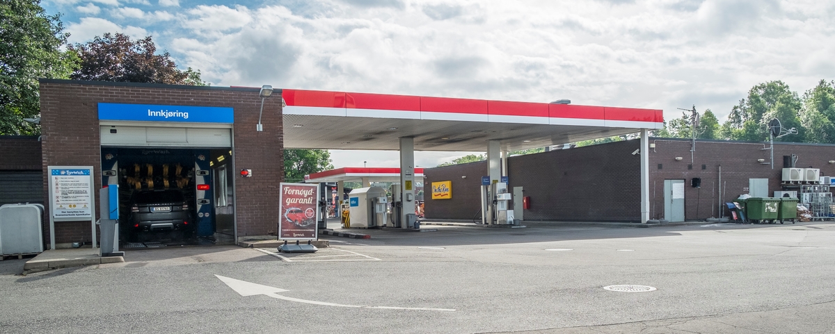Esso bensinstasjon Drammensveien Ramstadsletta Høvik Bærum
