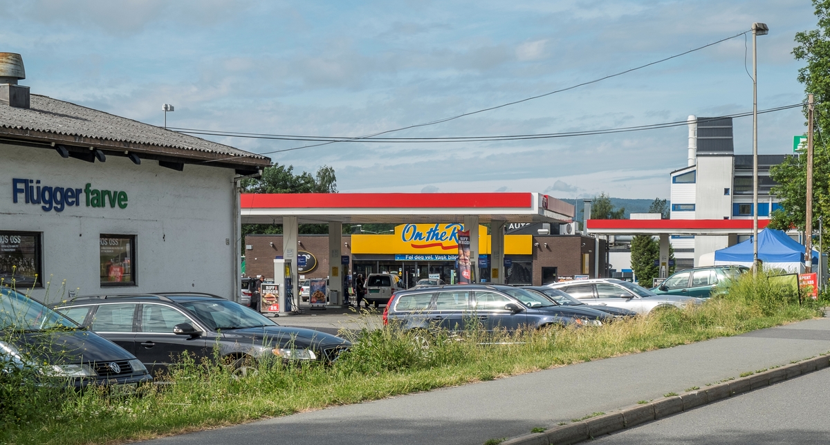 Esso bensinstasjon Drammensveien Ramstadsletta Høvik Bærum
