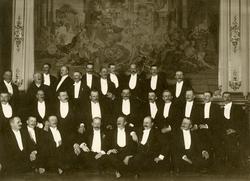 Grupporträtt av jubilerande officerare vid Älvsborgs regemen