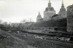 Vallgraven väster om Kalmar slott torrlagd i samband med arkeologisk utgrävning 1932-1934.