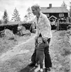 Arbrå,
Mörtsjö,
Vi går på auktion,
Juni 1971