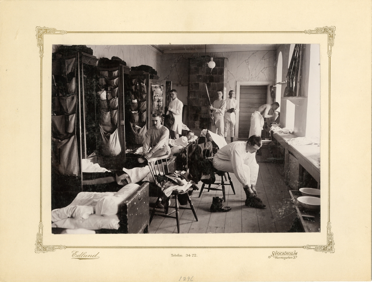 Kadetter i logementet på Karlberg år 1895-1896.
För namn, se bild nr. 3.
