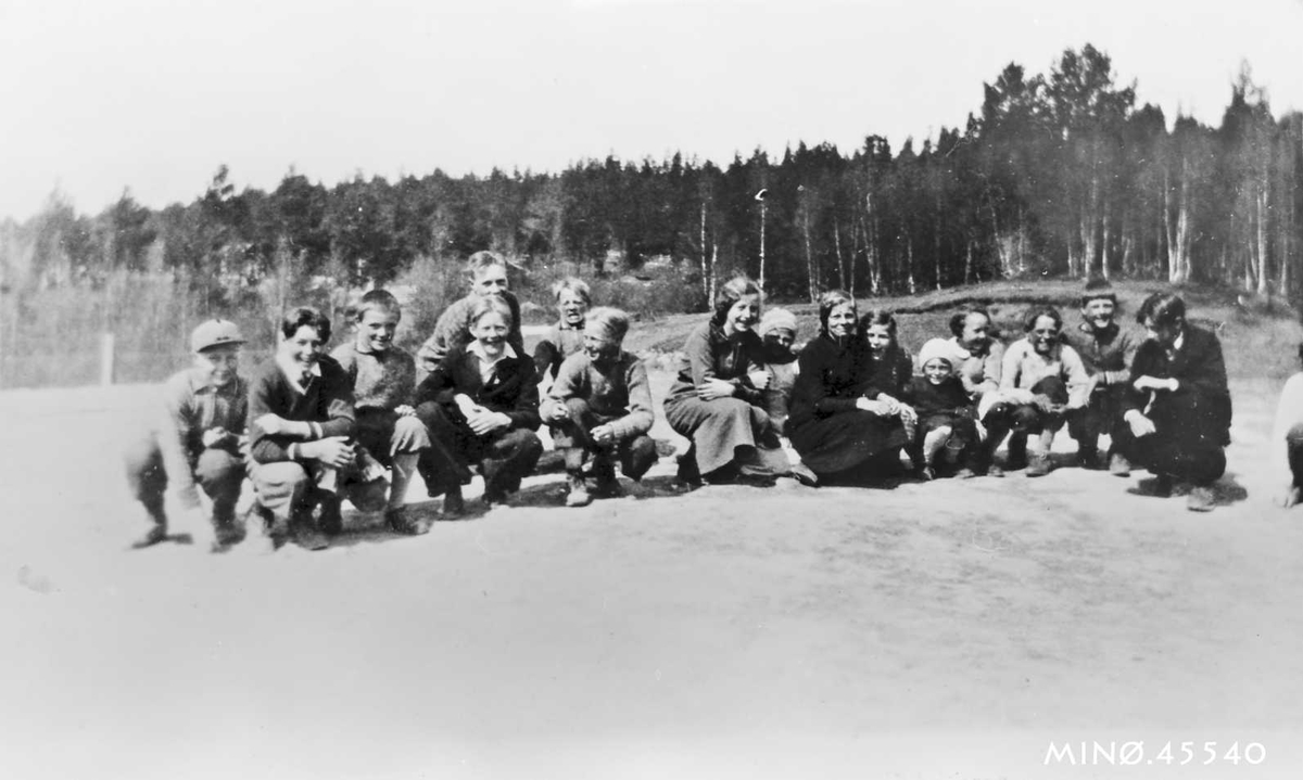 Gammelskula. Gruppebilde, Skolebarn