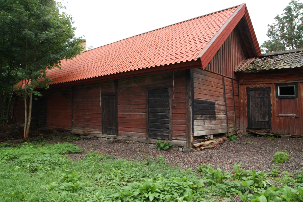 Snickarverkstaden/gamla skolan, Ullfors bruk 1:16, Tierps socken, Uppland 2013