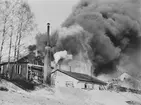 Habo Laggkärlsfabrik. Habos hittills största brand ägde rum den 20 april 1943 och redan under oktober månad så var delar av produktionen igång i den nya fabriken.