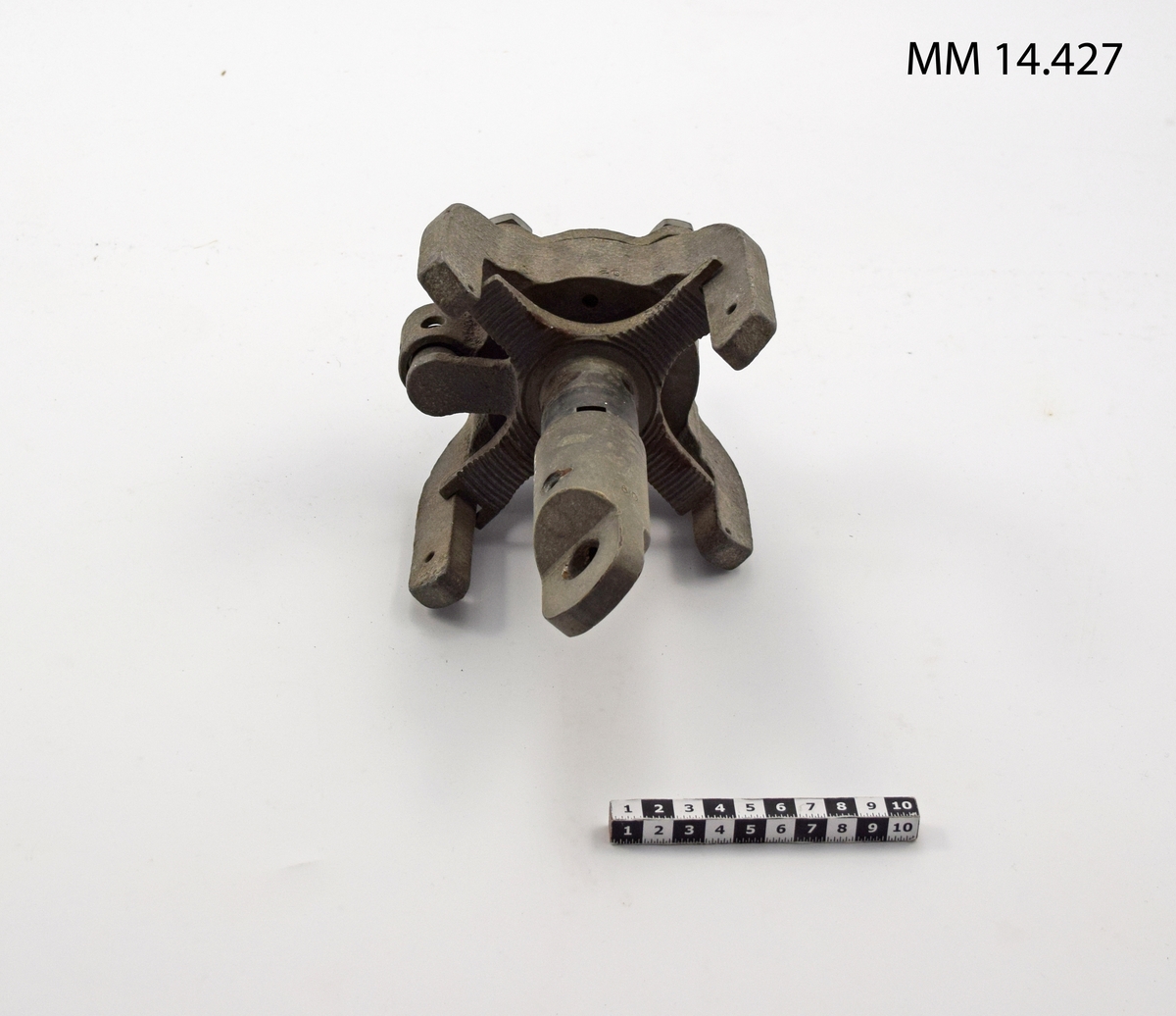 Sidospränggripare modellår 1941, av järn.