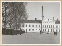 Uppställning på Sparres kaserngård