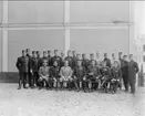 Officerare 1903, vol. Foto: Carl Billberg, Köping. För namnlista se bilaga.