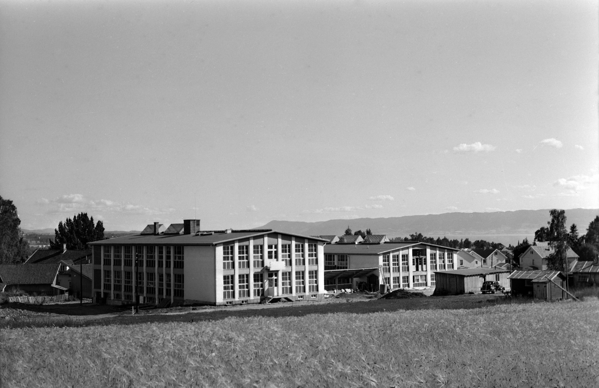 Hamar, Ringggata 161, Ankerskogen videregående skole, Fylkesyrkesskolen,  
