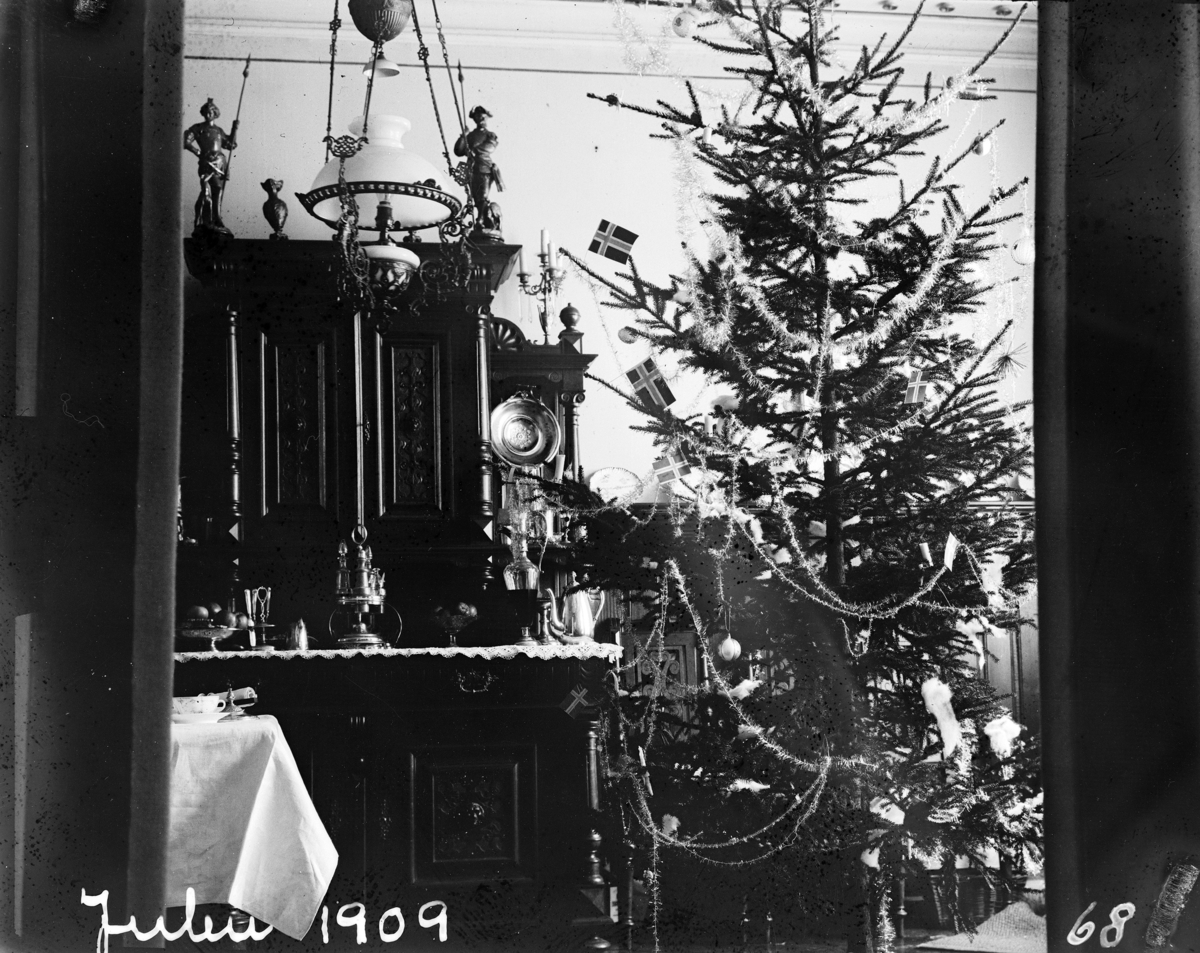 Fredrikstad, Kråkerøy, interiør, Georg Jacob Stousland oppvokst her med foreldrene dampskipsfører Carl Thomas Jørgensen Stousland (1856-1926) og Jenny Martine Jacobsdatter Stousland (1859-),