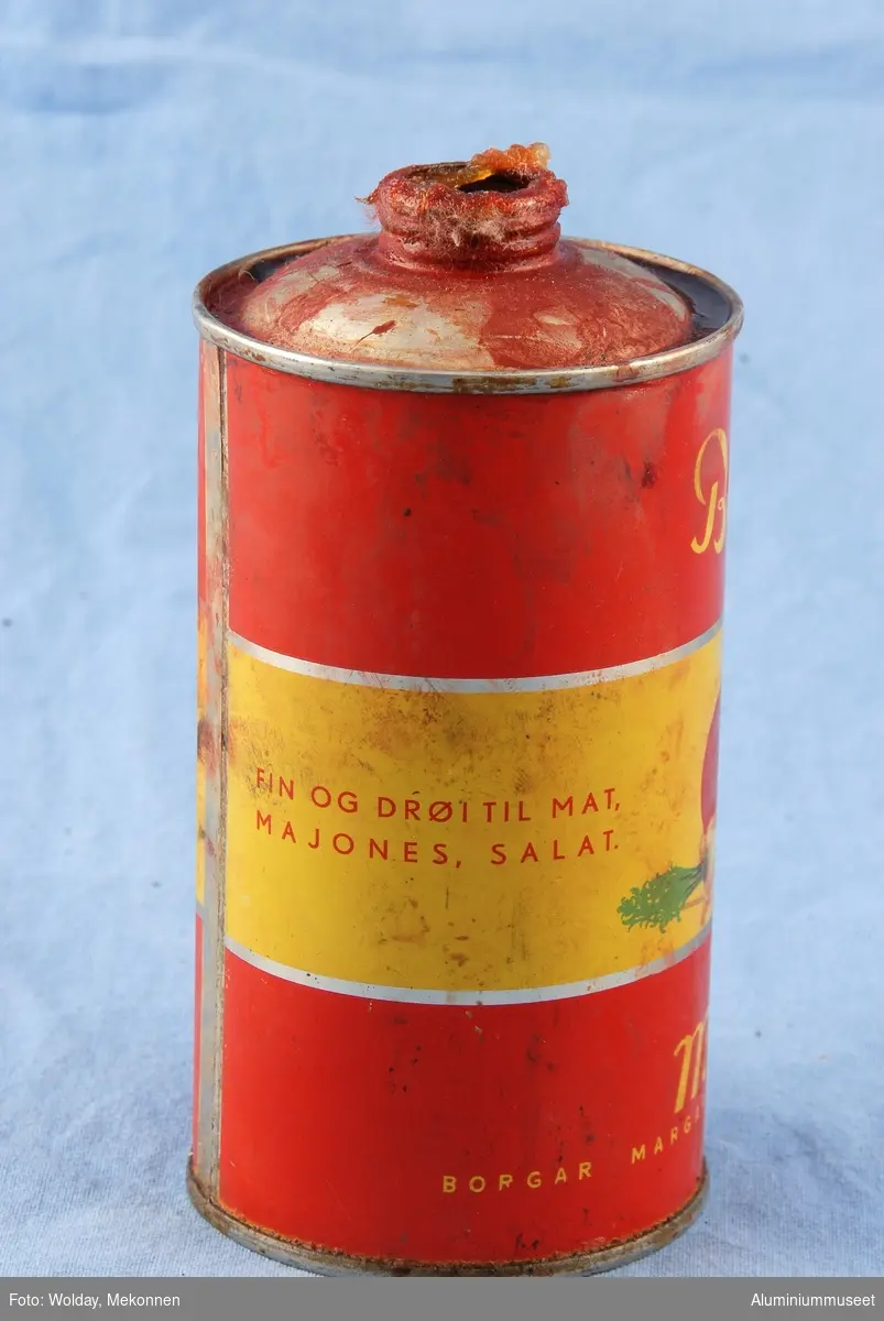 Boks uten lokk,har inneholdt matolje