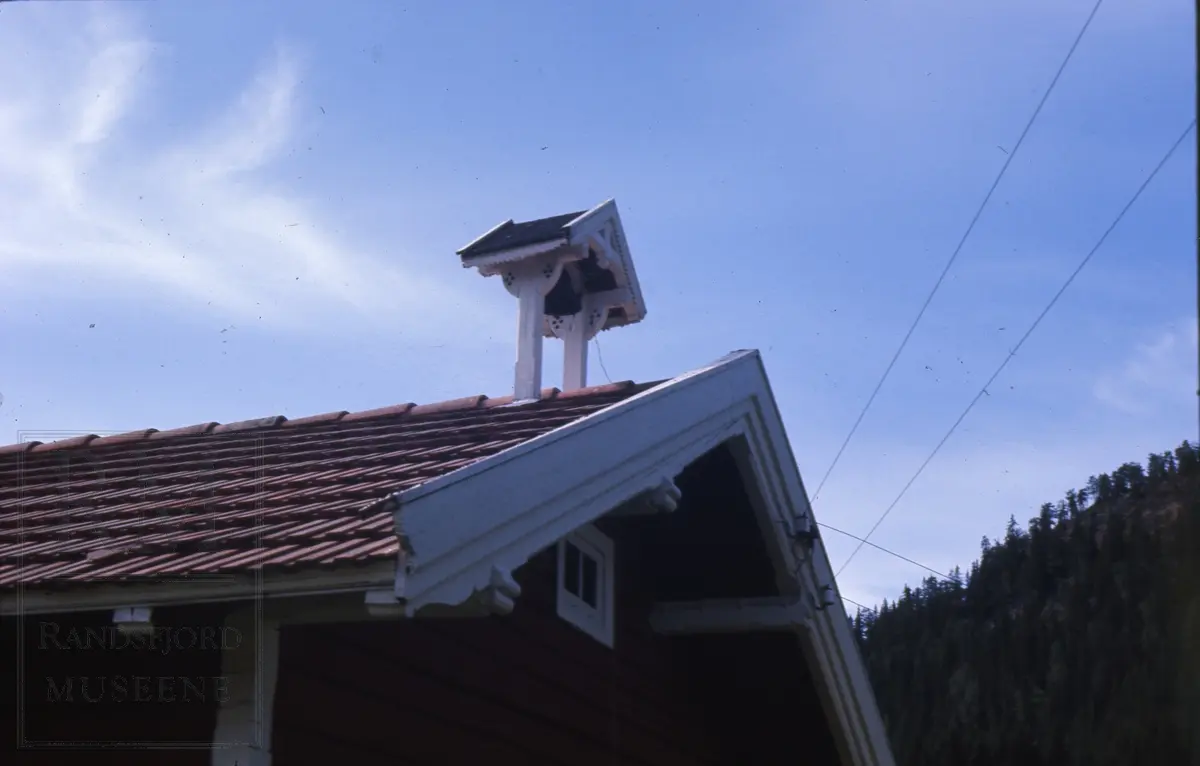Motiver fra Skjelbreia gård og vannet Skjelbreia