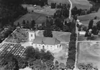 Flygfoto över Hånger kyrka i Värnamo kommun. Nr. D. 1831.