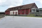 Fotodokumentation av byggnader på Lindholmen i Karlskrona. Granknäskjulet eller senare benämning knäskjulet. I denna byggnad handskades det med 