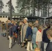 Foto från Strandskolan 1965. Skolbarn utanför skolan. Endast neg finns.