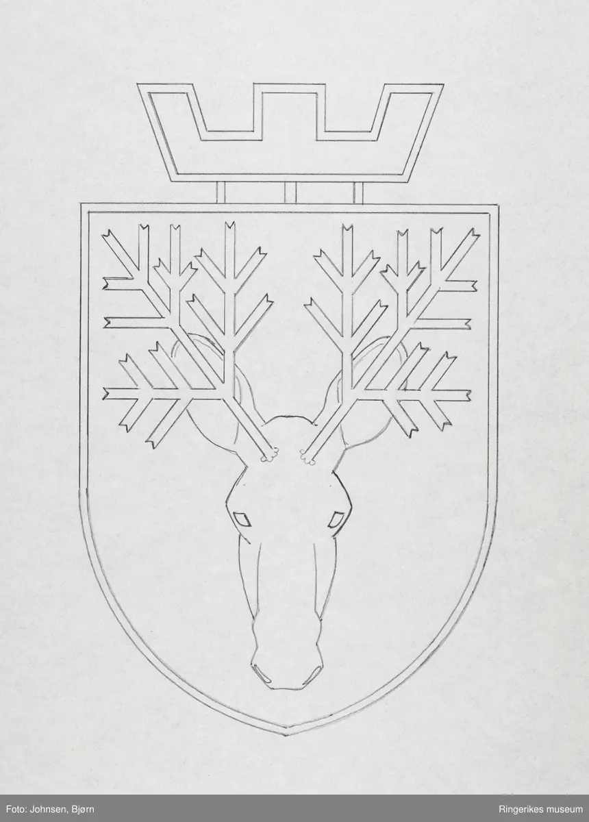 Ståle Kyllingstad. 
Skisseprosjekt angående nytt kommunevåpen for Norderhov kommune. Rådhuset ble ferdigstilt i 1962 og planen var da at våpenet skulle pryde huset