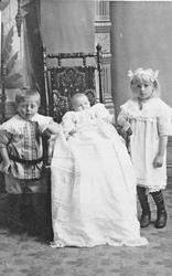 Barnedåp, tre små barn