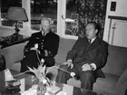 F6 Karlsborg 1957. Besök av bl.a. försvarsminister Sven Andersson och chefen Flygvapnet, general Ljungdahl. Neg finns.