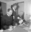 Den 27 januari 1954. Provtur med båten M/S Lombardia. Kaffeservering