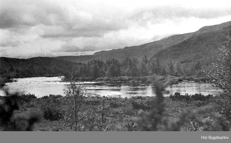 Vassdrag, Sudndalselva, Garlihølen, Gardli