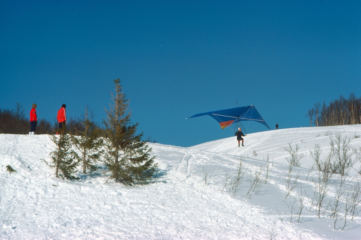 Hangglider på Aunfjellet.