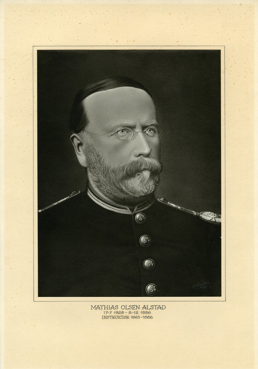 Portrett av Mathias Olsen Alstad iført en uniform. Instruktør for Divisjonsmusikken i Trondheim i perioden 1865-1886.