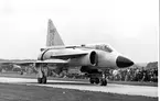 F6 Karlsborg. Flygdagen 1969. Flygplan Viggen. Albumet är en del av en donation från Karl-Axel Hansson, Karlsborg. Förteckning över hela donationen finns i albumet samt som Word-dokument.