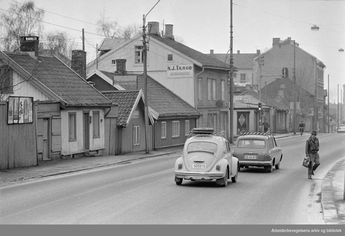 Vålerenga. Strømsveien. April 1970