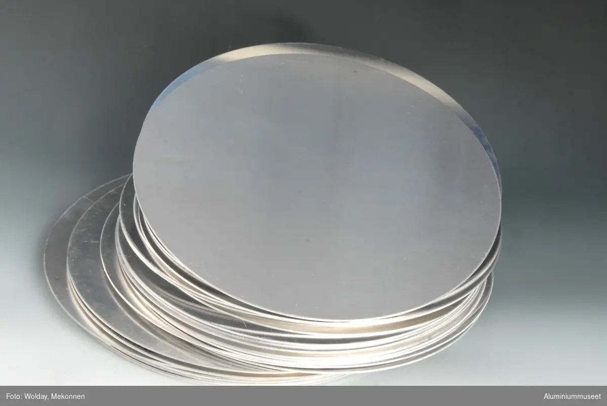 34 like rondeller. merket fra 1-34