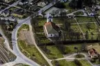Flygfoto över Malmbäcks kyrka i Nässjö kommun.
