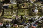 Flygfoto över Malmbäcks kyrka i Nässjö kommun.