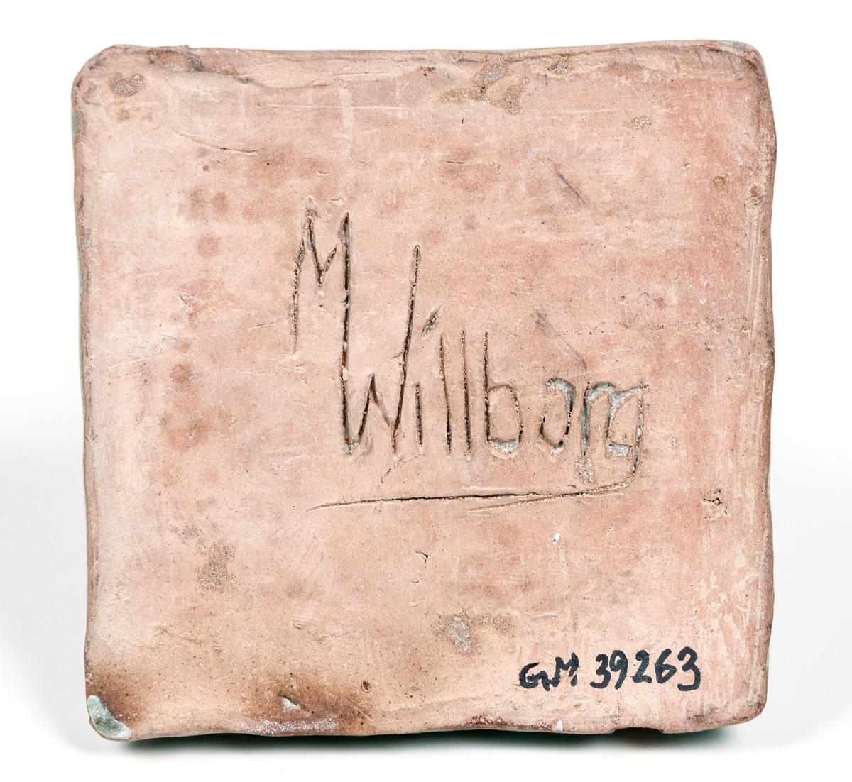Ljusstake, grön glasyr, keramik, formgiven av Märta Willborg, 1930-talet.