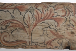 Ringsaker, Nes, dekorert panelbord fra Baldishol kirke som l