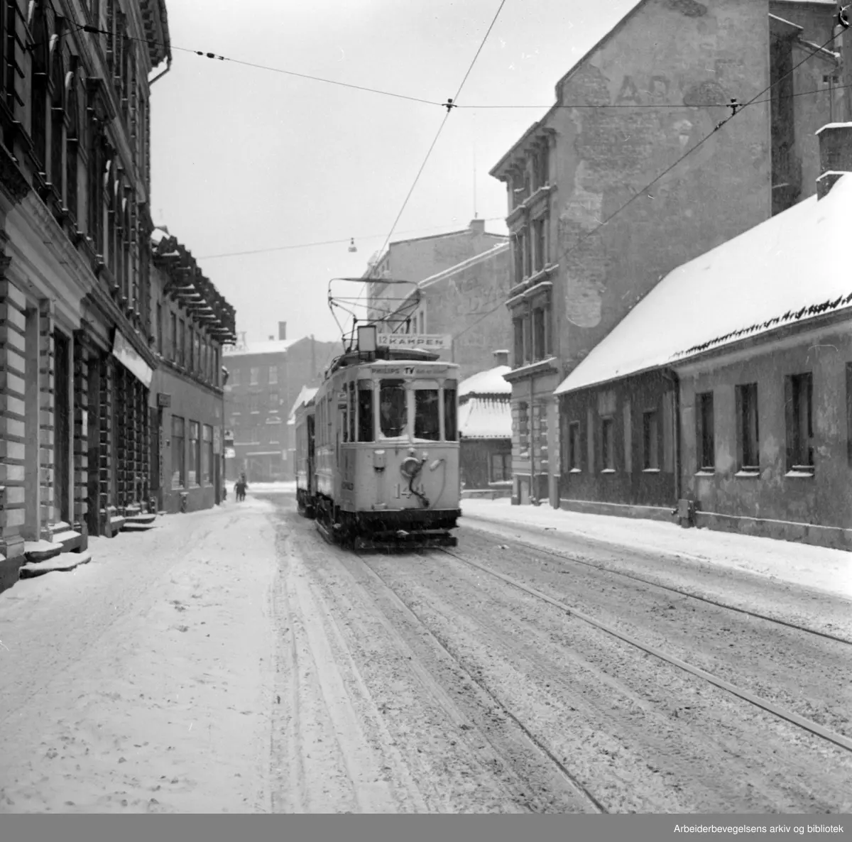 Vaterland. Den siste Kampen-trikken i Vognmannsgata. Februar 1960