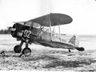 F6 Karlsborg 1940. Flygplan J8 till flottilljens förfogande under tiden 1/11 1940 - 22/3 1941. Albumet är en del av en donation från Karl-Axel Hansson. Förteckning över hela donationen finns i albumet samt som Word-dokument.