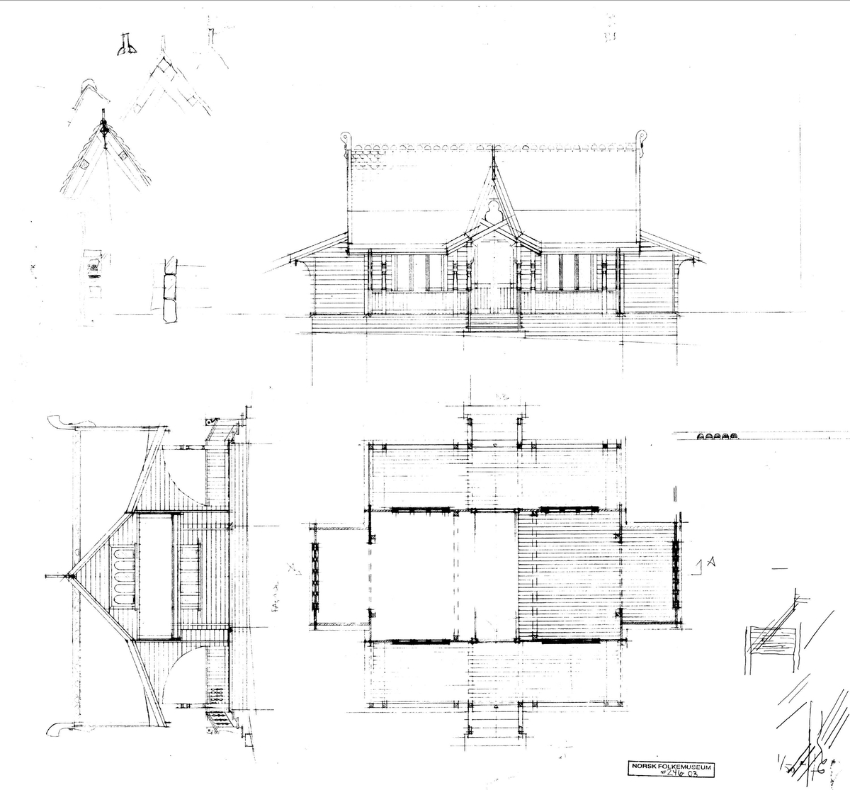 1891
Paviljongen ble oppført som ventehall for passasjerer som skulle reise med fjordbåtene. Den lå i skråningen opp mot Kontraskjæret. Bygningen er ett av arkitekt Holm Munthe (1848 - 1898) tidligste arbeider (se også NF185). Veggene er laftet av maskinhøvlet plank. På begge sider er det åpne svaler med spissgavlet tak over dørene, et motiv hentet fra stavkirkene.

Norsk folkemuseums guidebok,  1996
