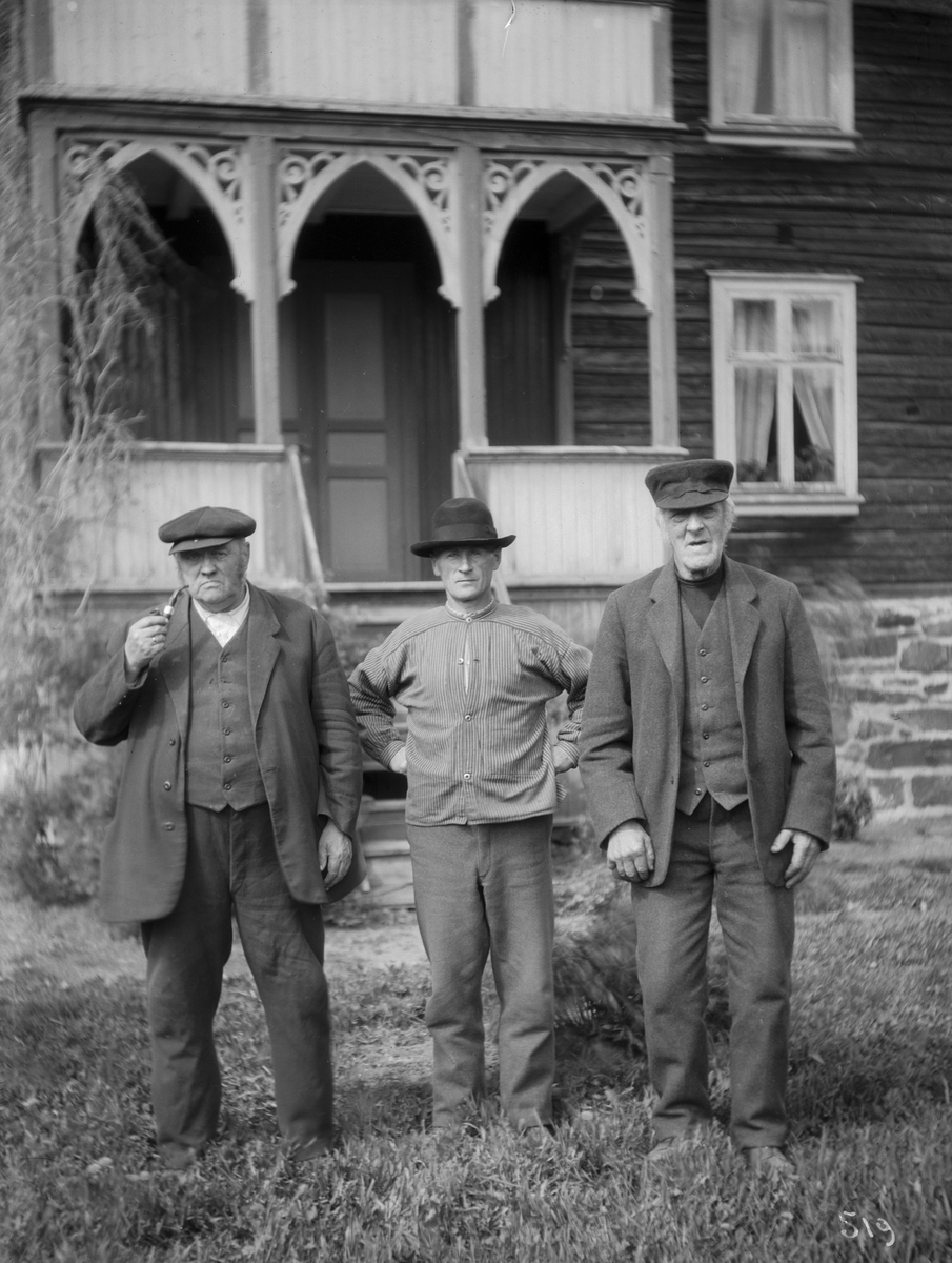 Sør-Fron, Ringebu. Ole Christian Jørgensen Elstad, Pål og Nils Brandstad