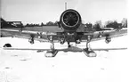 F6 Karlsborg 1942. Flygplan B5 klar för start med 4 