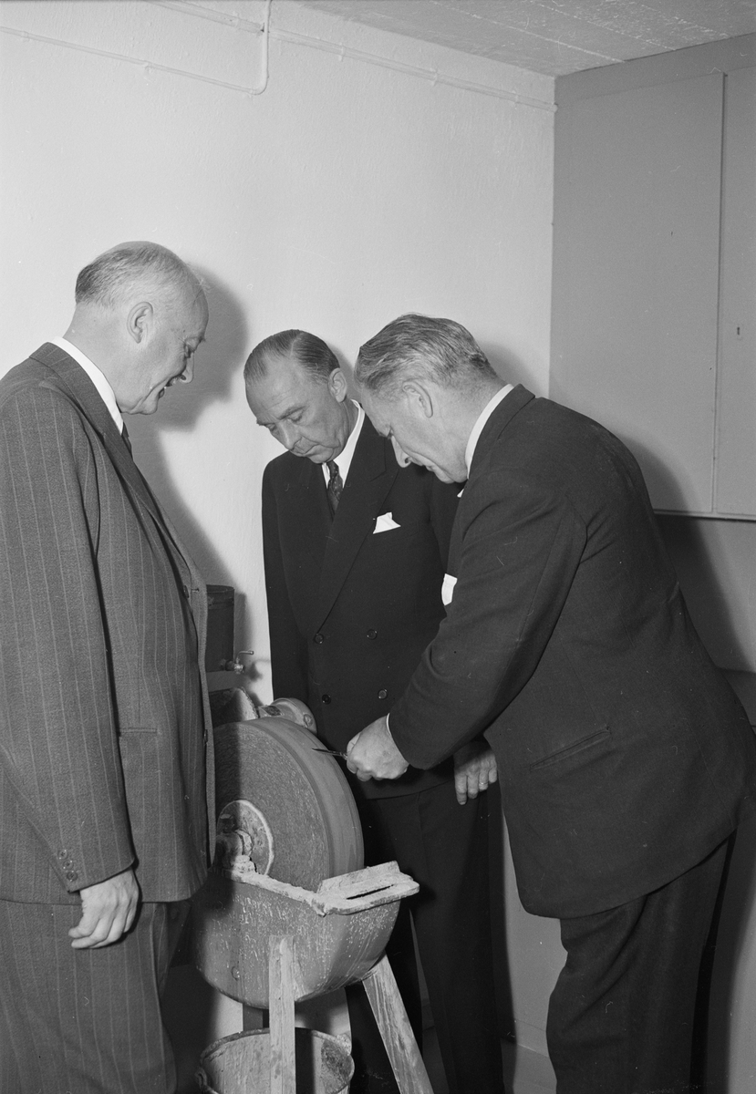 Invigning av Frossarbo skogsvårdsgård, Skuttunge socken, Uppland 1952