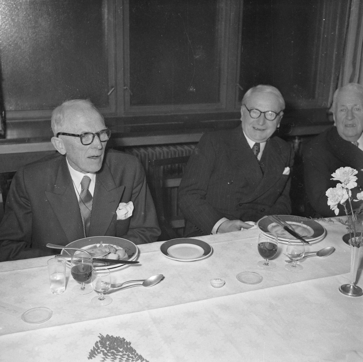 Foredrag og middag i Polyteknisk forening